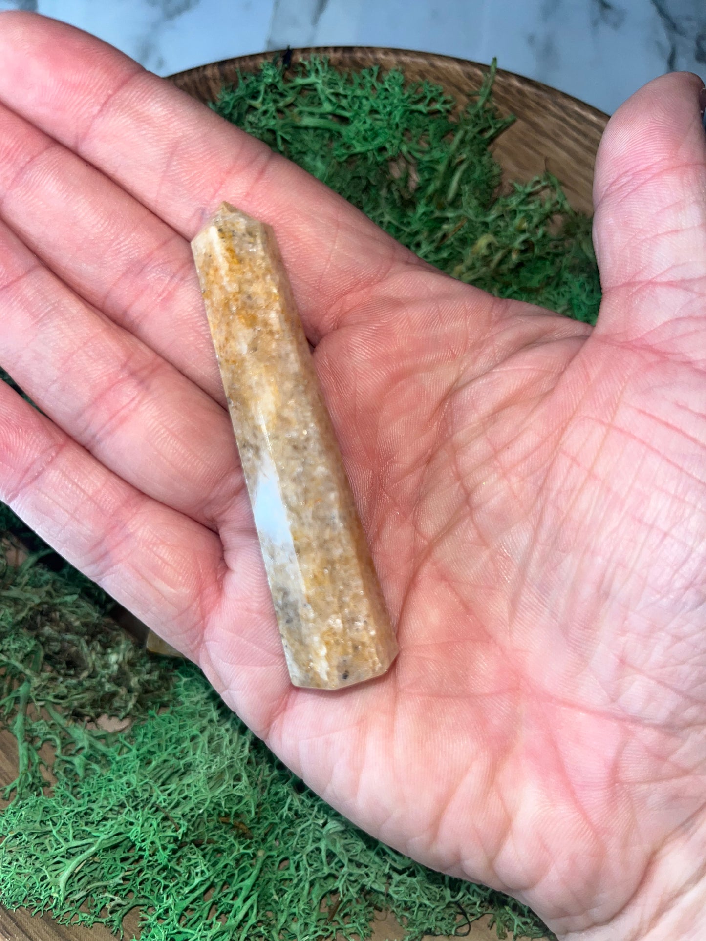 Yellow Quartz Obelisk Point